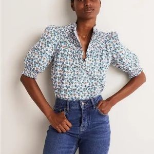 Boden Smocked Short Sleeve Printed Floral Blue & Green Button Up Blouse size 10